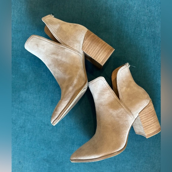 EUC Steve Madden Darci Ankle Boots - Picture 3 of 11